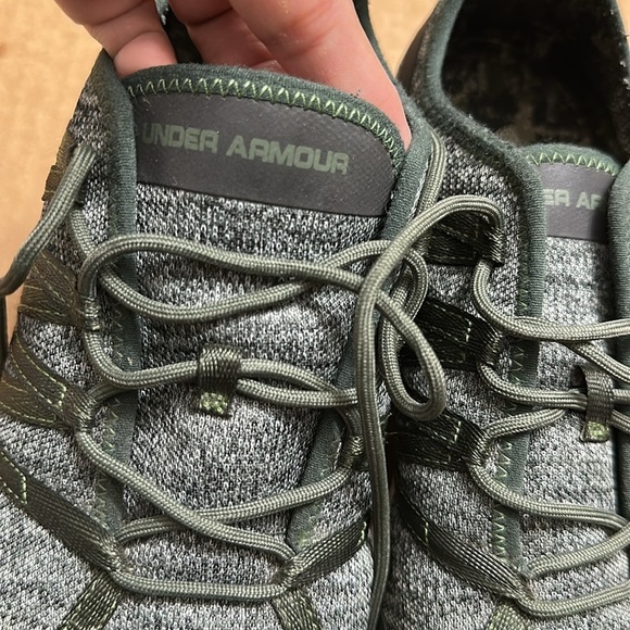 Under Armour Women’s Charged All Around Neutral Size 9.5 Green Grey Sneakers - Picture 9 of 11